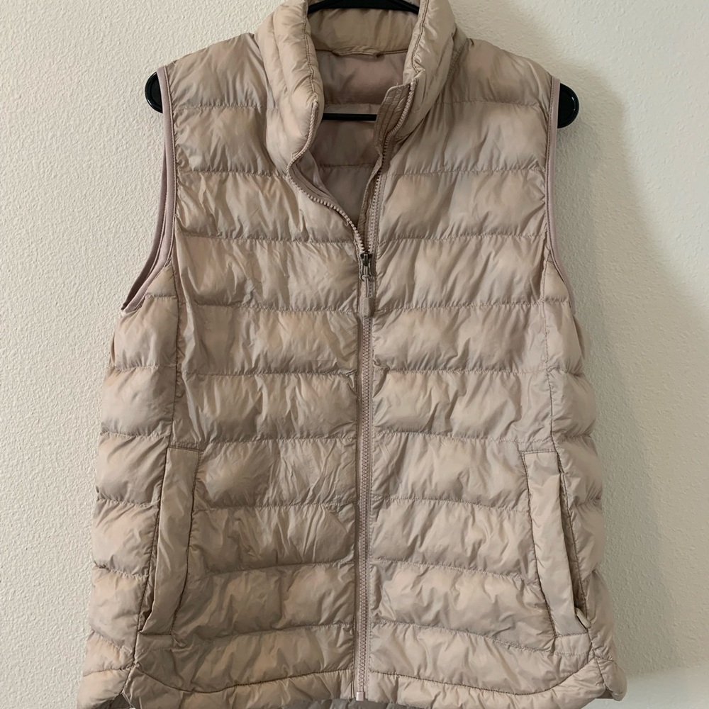 32 Degrees Women's Tan Puffer Vest